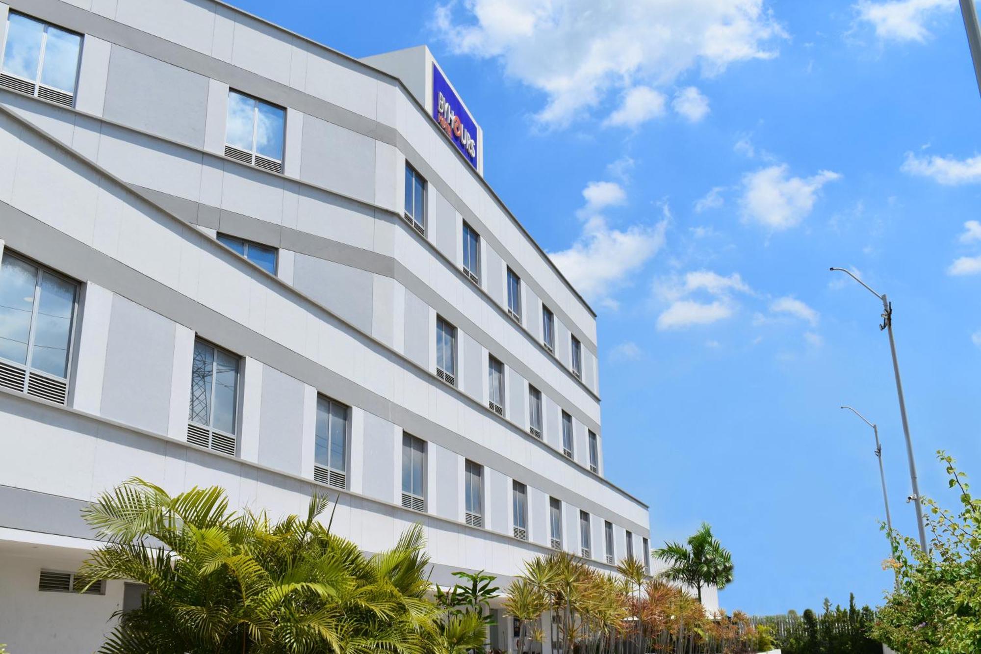 Hotel Byhours Circunvalar - Adults Only Барранкілья Екстер'єр фото